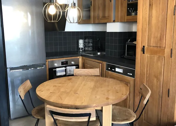 Appartement Studio 118 Rue Saint Charles 15 *